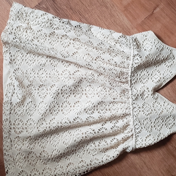 Express Tank Top - Picture 3 of 3